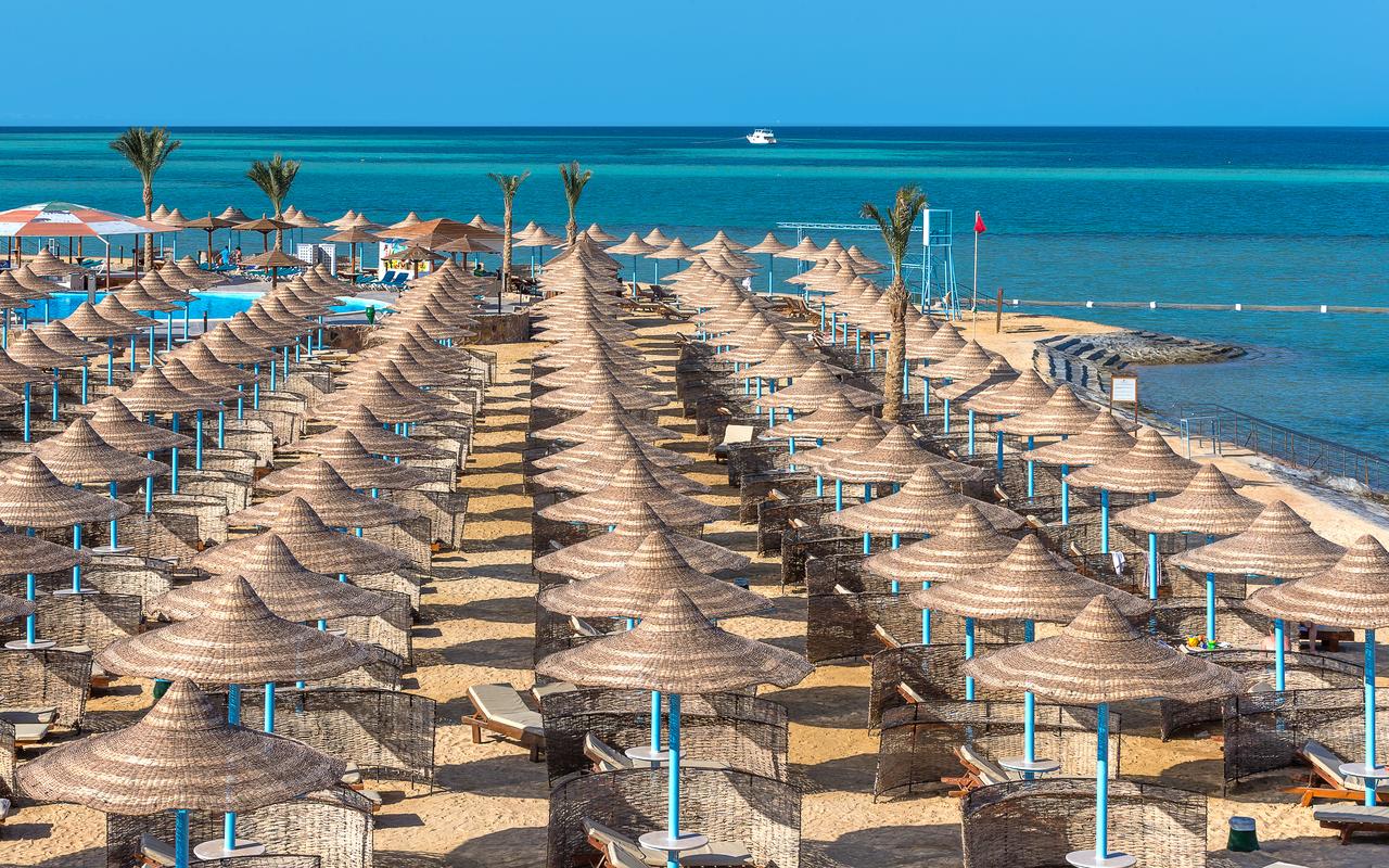 Hawaii Riviera Aqua Park Resort