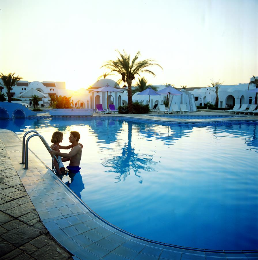 Royal Holiday Beach Resort & Casino (Ex. Sonesta Beach)