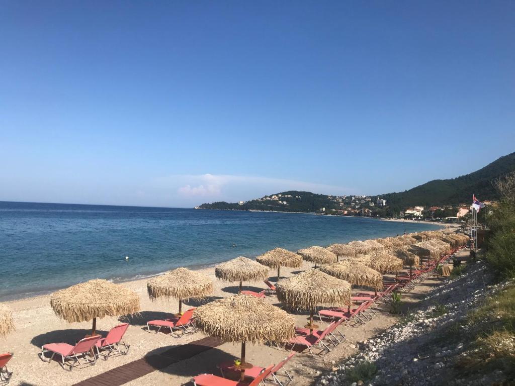 Natalia Studios Poros