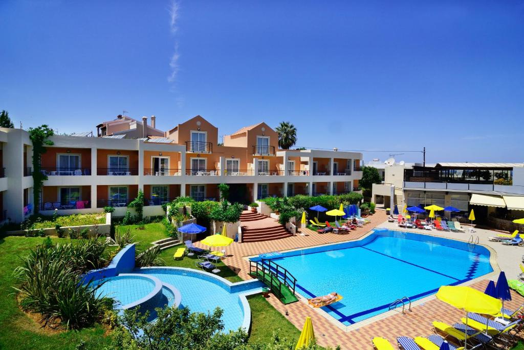 Pegasus Hotel Apts Stalos