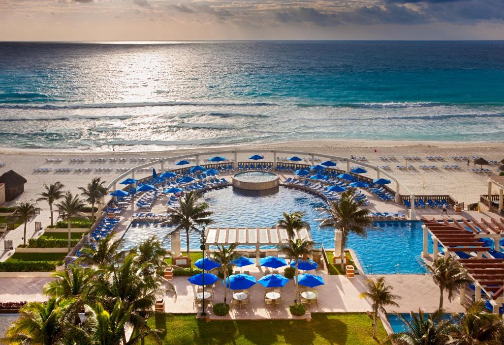 dal travel Marriott Cancun Resort