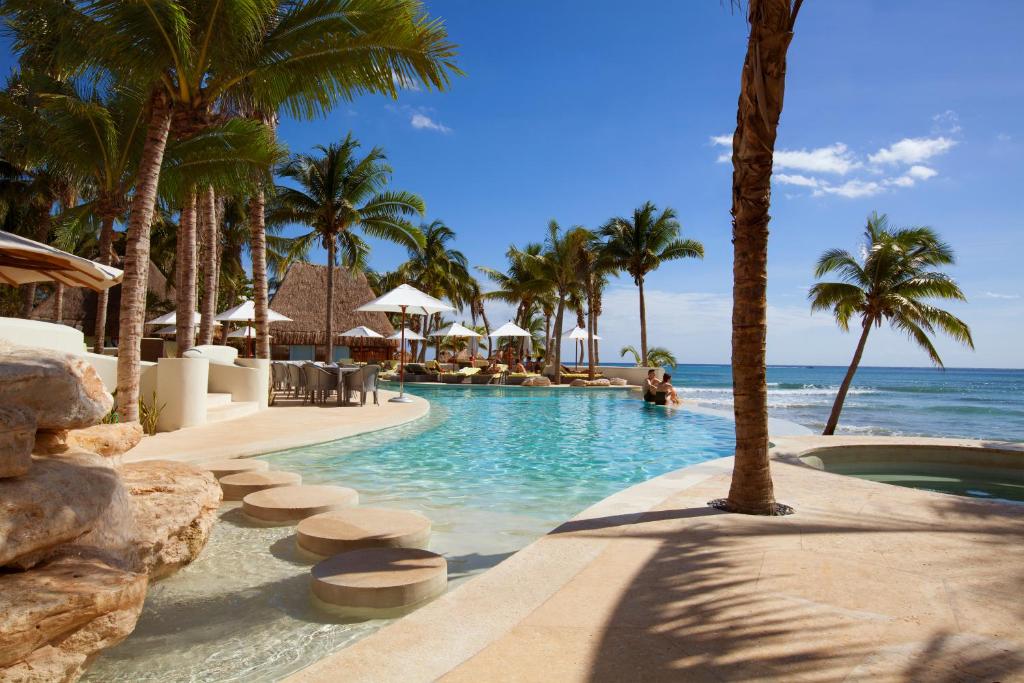 Mahekal Beach Front Resort & Spa