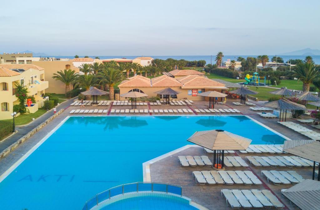 Hotel Akti Beach Club