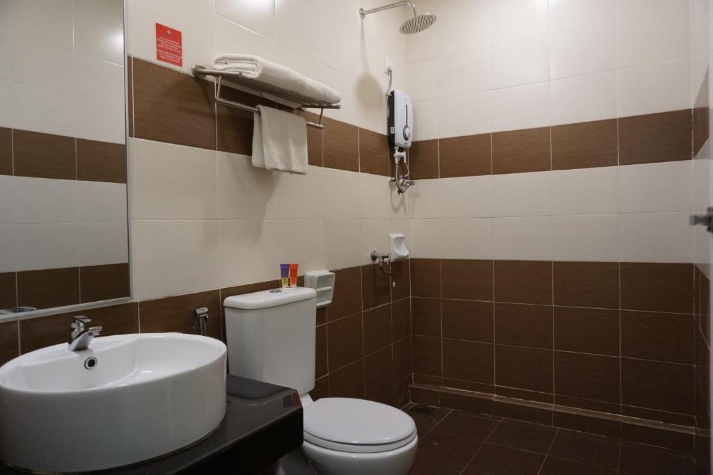 dal travel Adya Hotel Chenang