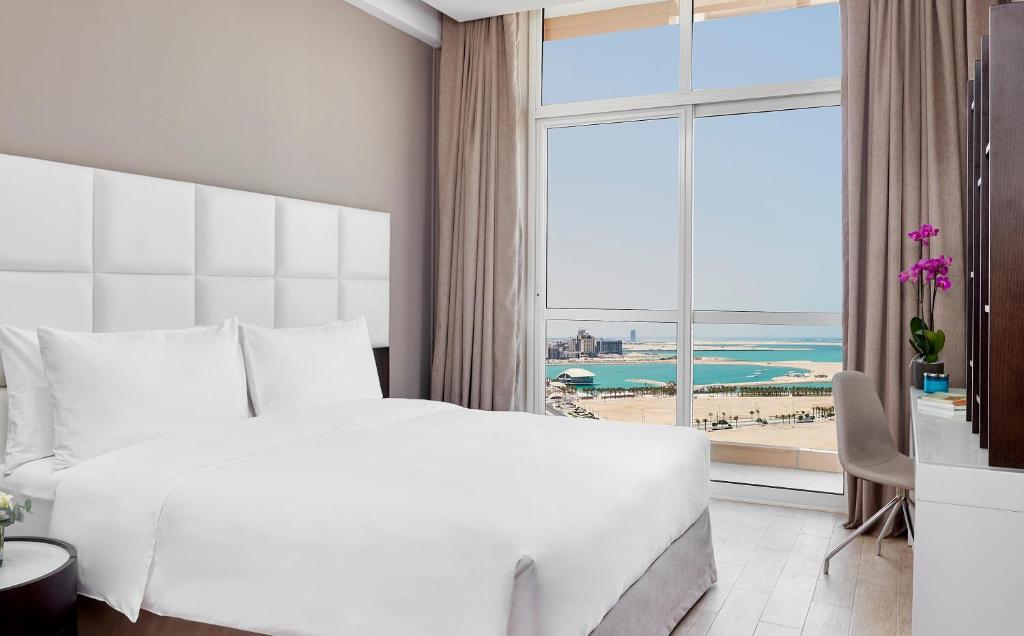 dal travel Staybridge Suites - Doha Lusail