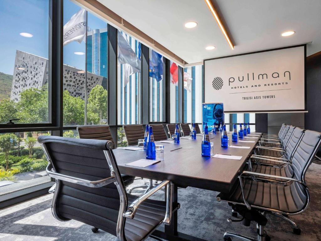 dal travel Pullman Tbilisi Axis Towers