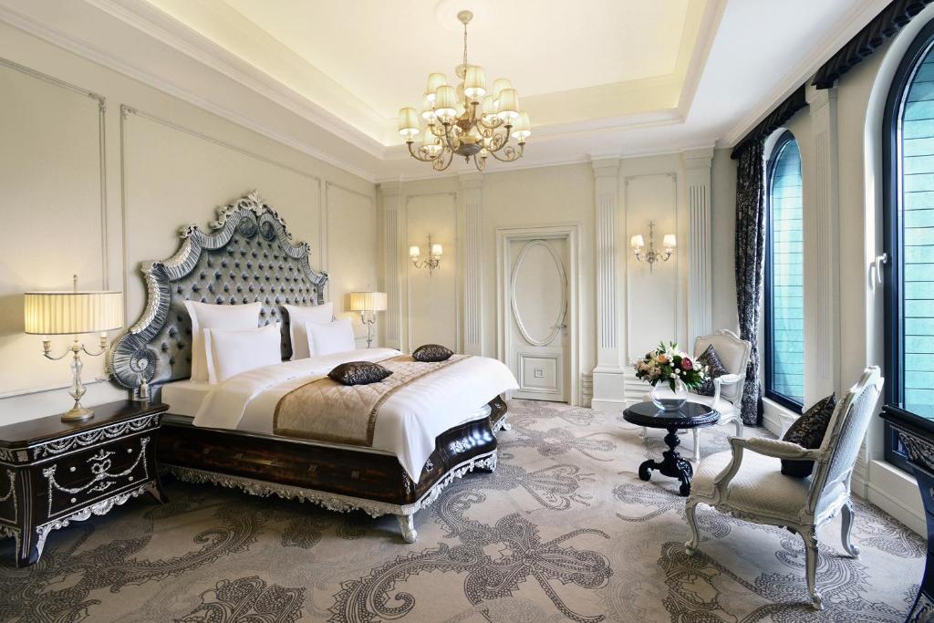 dal travel Ambassadori Tbilisi Hotel