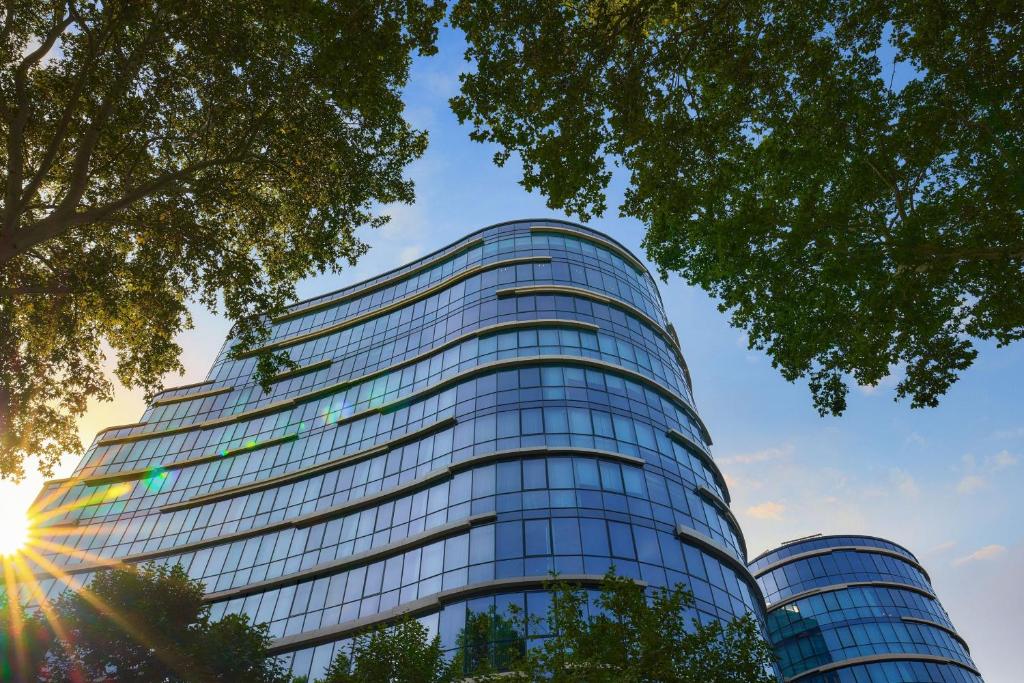 Paragraph Freedom Square, a Luxury Collection Hotel