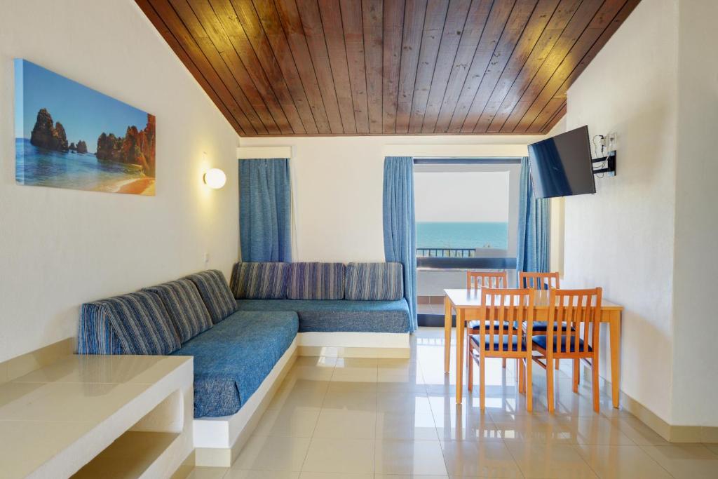 dal travel 3HB Golden Beach
