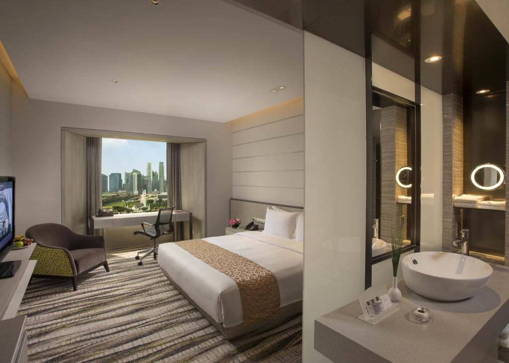 dal travel Carlton Hotel Singapore