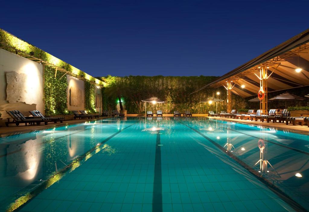 dal travel Holiday Inn Orchard City Centre