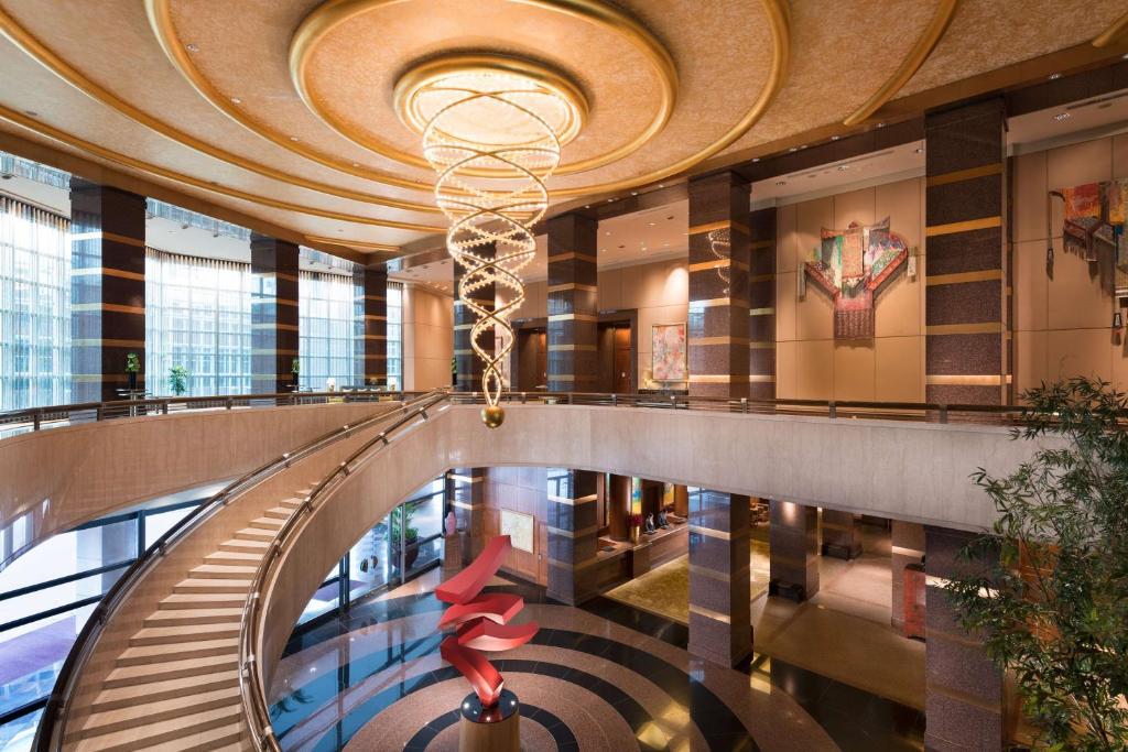 dal travel Conrad Centennial Singapore