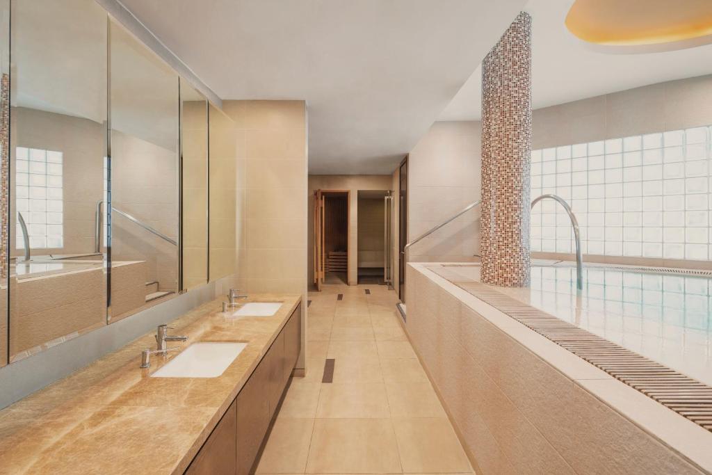 dal travel JEN Singapore Tanglin by Shangri-La