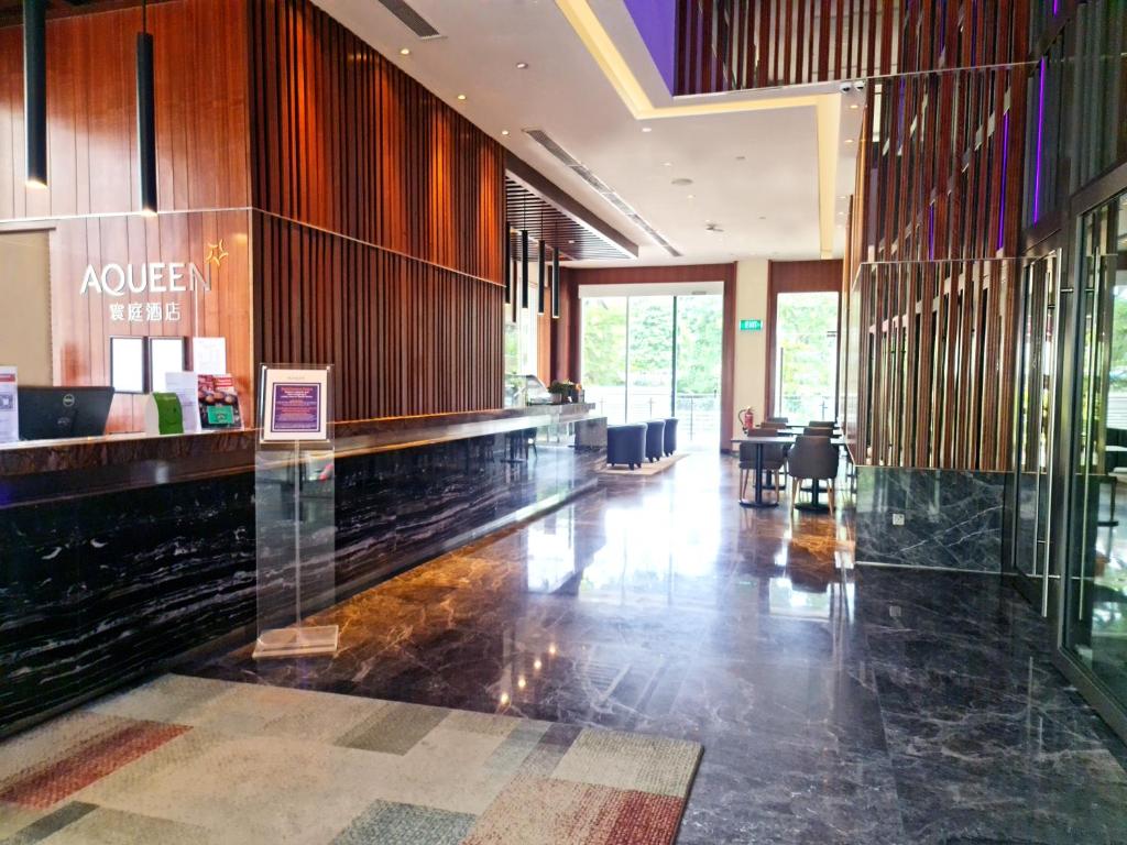 dal travel Aqueen Hotel Paya Lebar