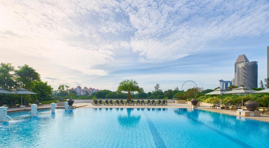 dal travel Parkroyal on Beach Road