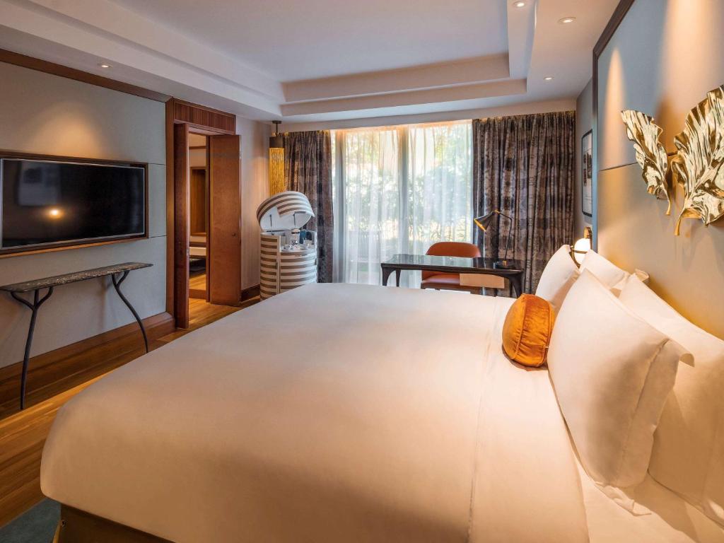 dal travel Sofitel Singapore Sentosa Resort & Spa
