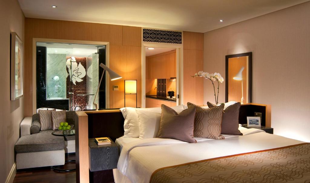 dal travel Ascott Raffles Place Singapore