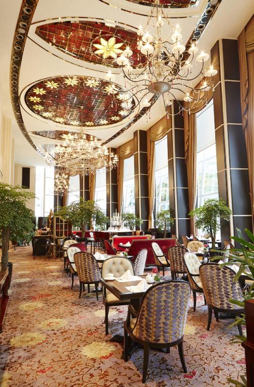 dal travel The St. Regis Singapore