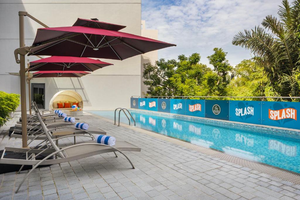 dal travel Travelodge Harbourfront Singapore