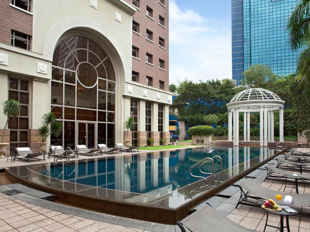 dal travel Orchard Parksuites