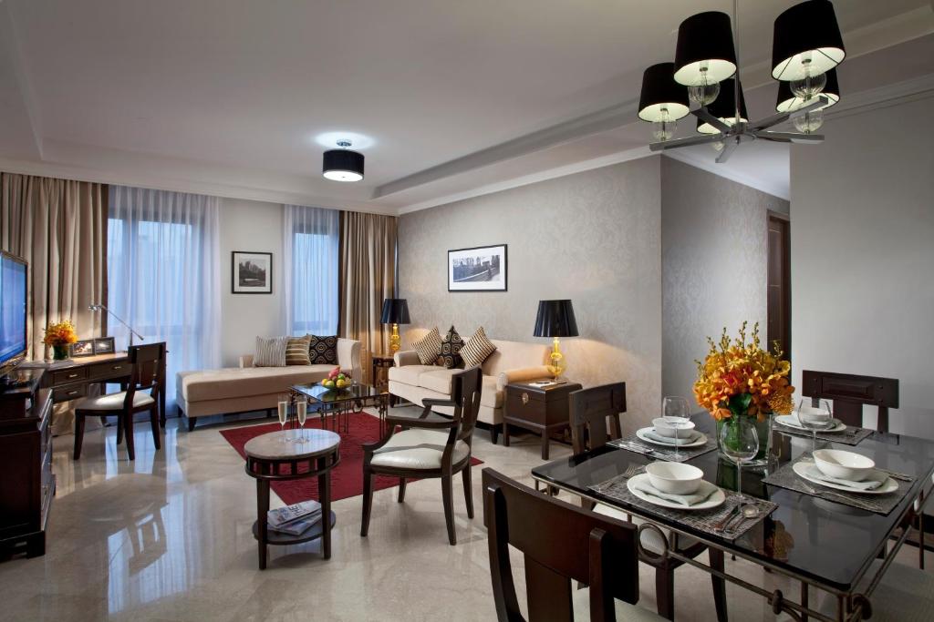 dal travel Orchard Parksuites