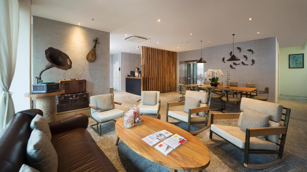 dal travel Hotel Clover 769 North Bridge Road