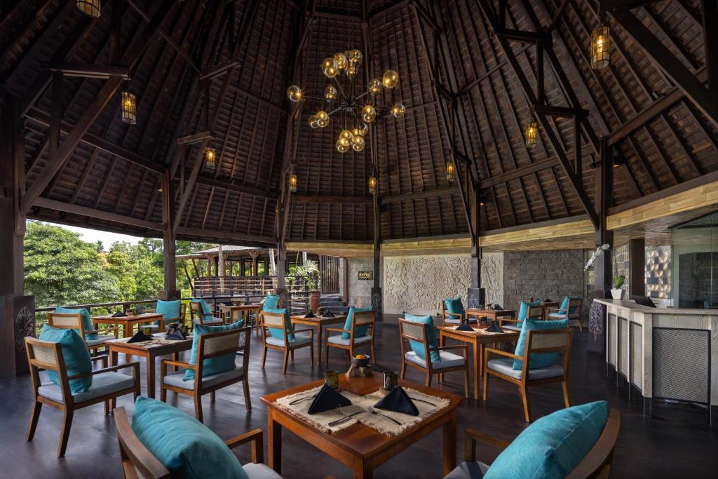 dal travel The Kayon Valley Resort