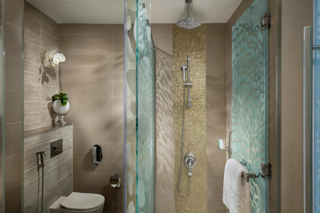 Beach Rotana Residences