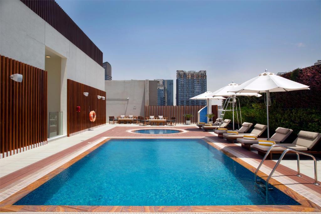 Grayton Hotel Dubai