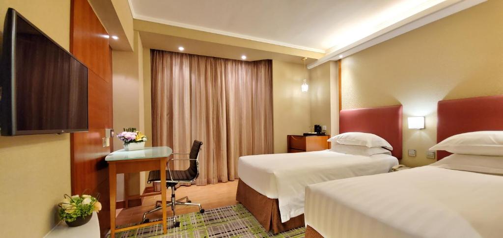 dal travel Wharney Hotel