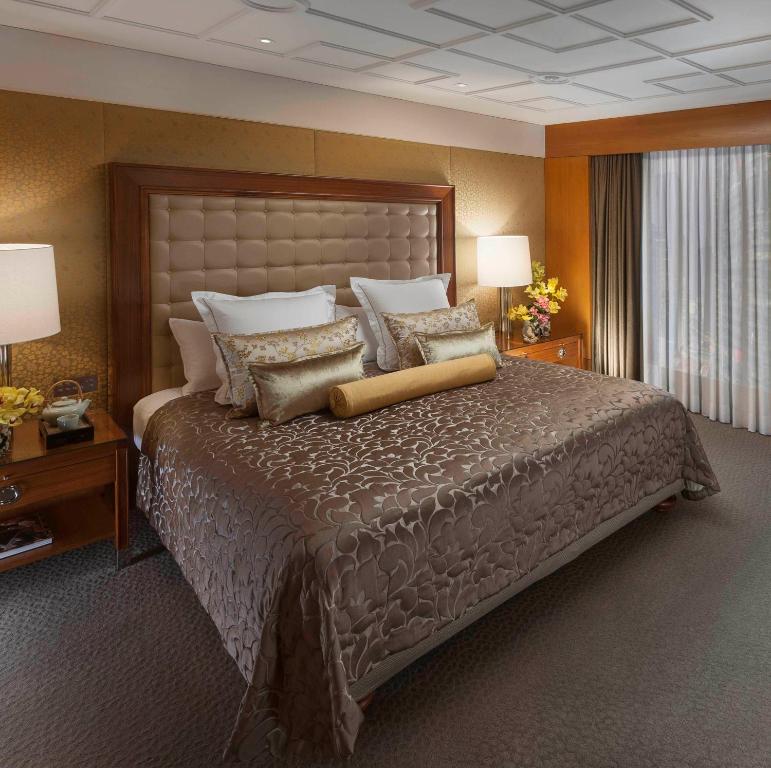 Mandarin Oriental, Hong Kong