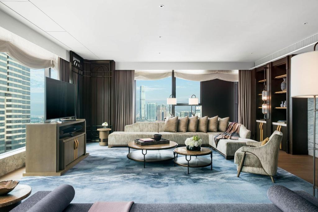 dal travel The St. Regis Hong Kong