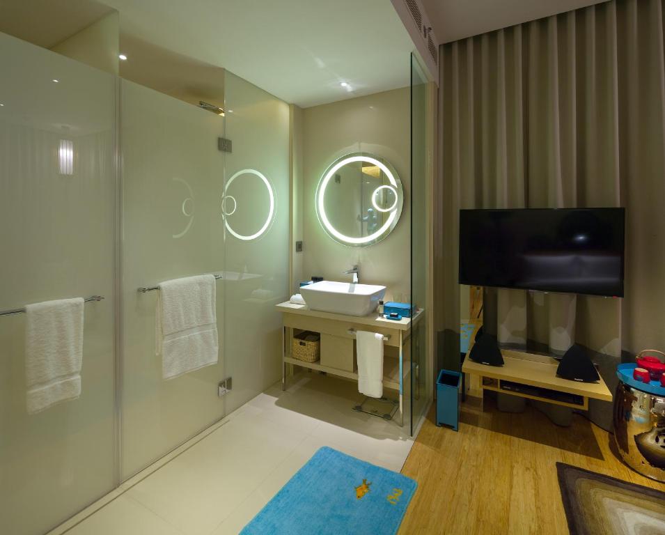 dal travel Hotel Indigo Hong Kong Island, an IHG Hotel