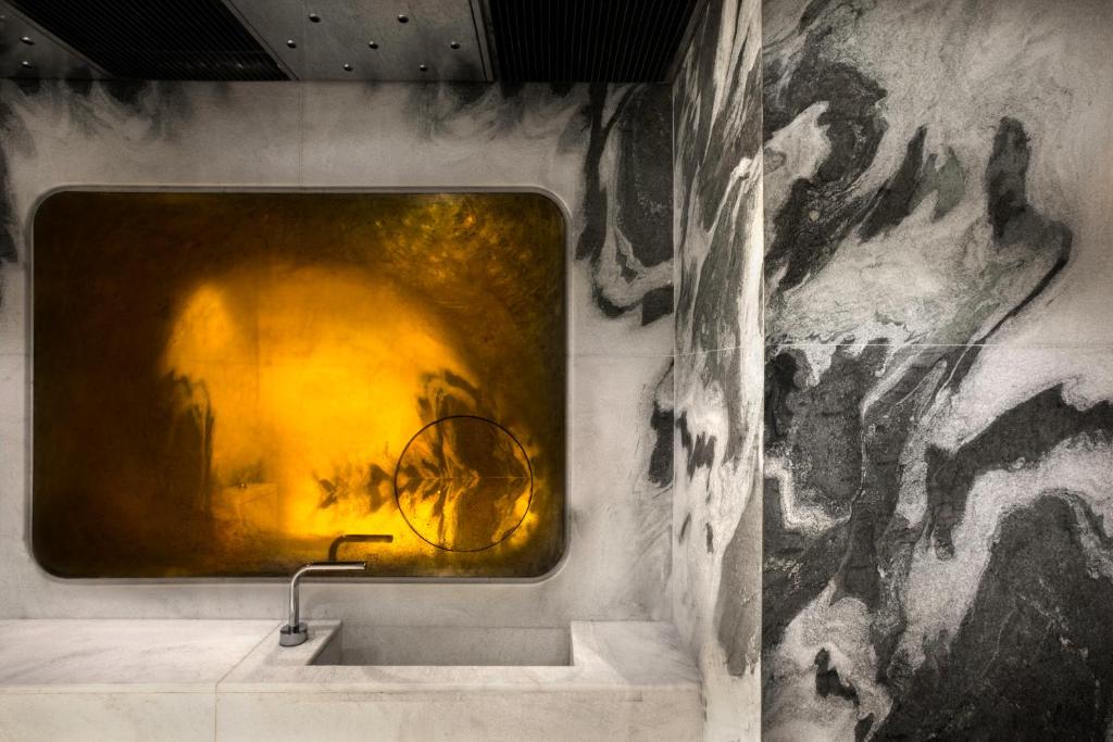 dal travel TUVE Hotel