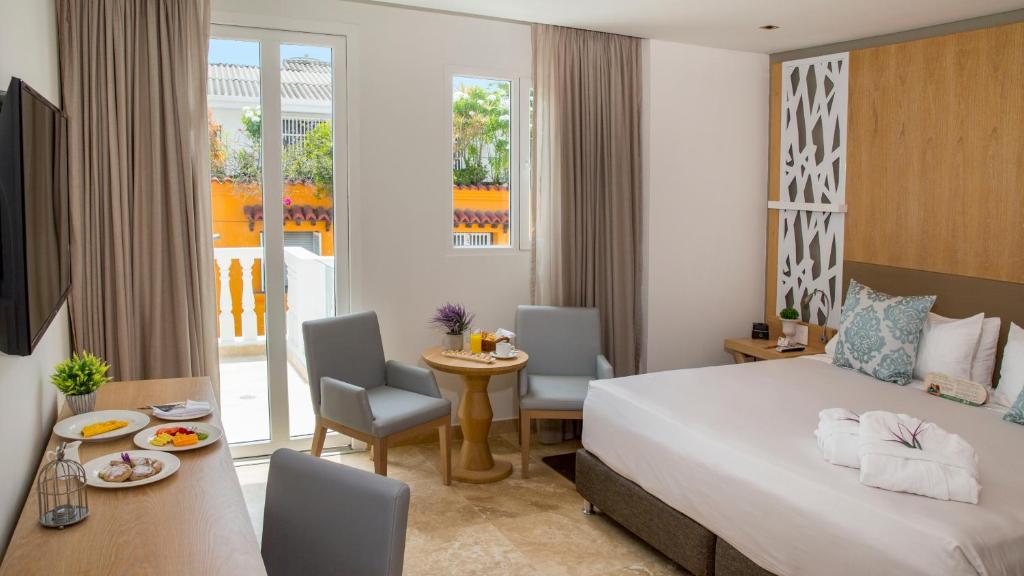 dal travel GHL Arsenal