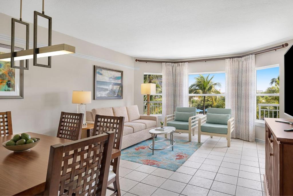 dal travel Marriott's Aruba Surf Club