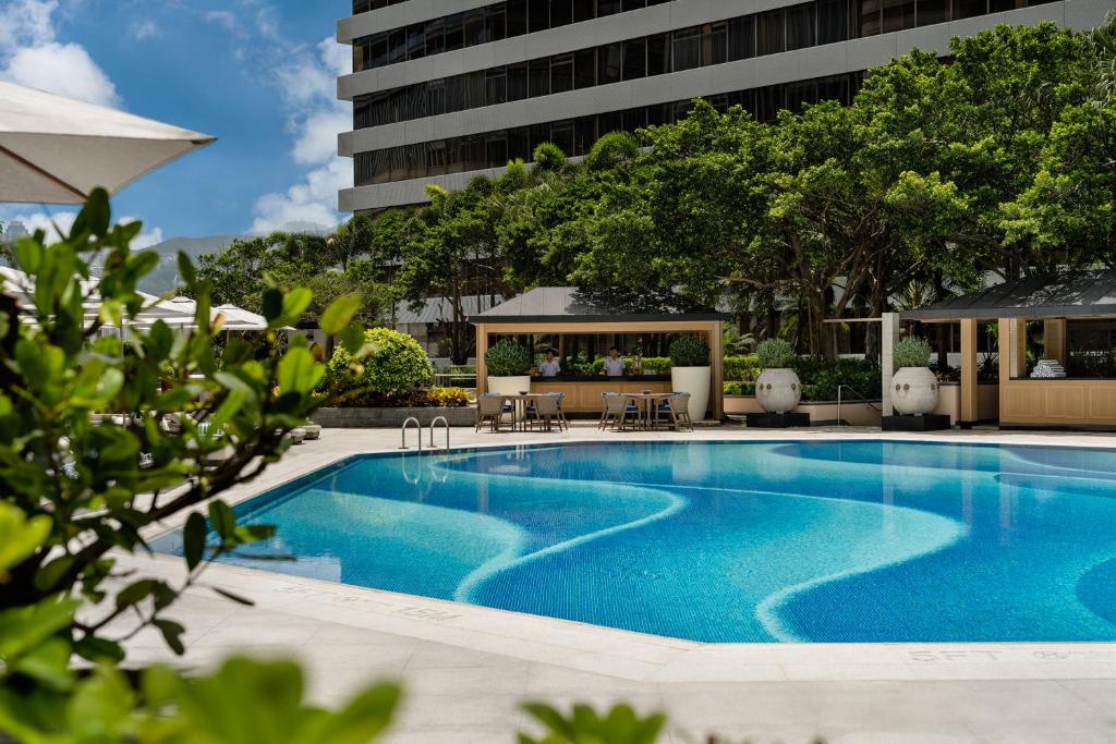 dal travel Regent Hong Kong