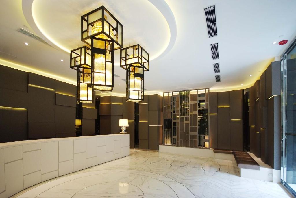 dal travel Stanford Hotel Hong Kong