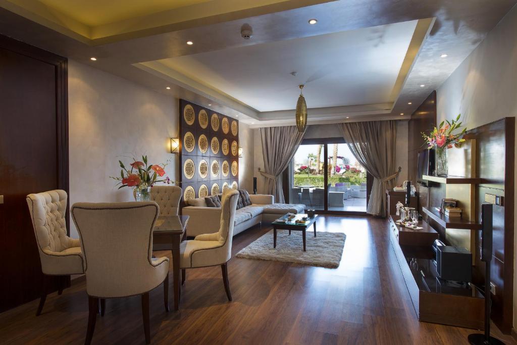 POSH CLUB SUNRISE ARABIAN BEACH RESORT