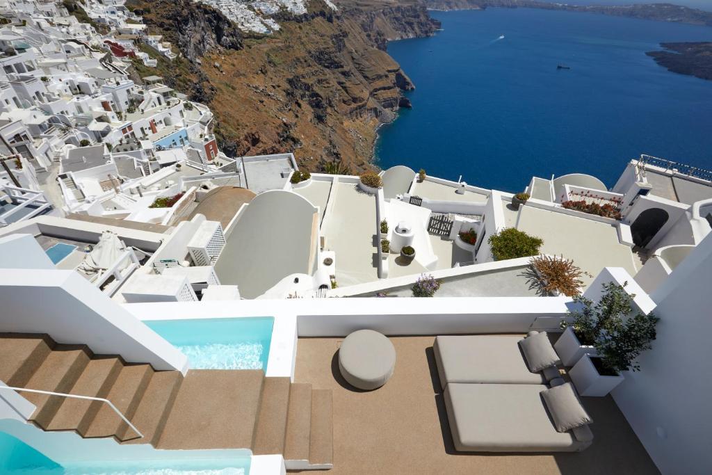 Olia Villas & Suites