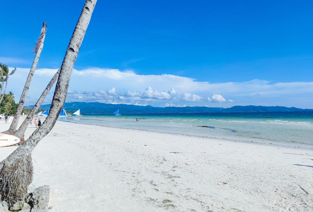 dal travel Grospe Resort Boracay