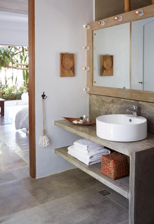 dal travel Diniview Villas