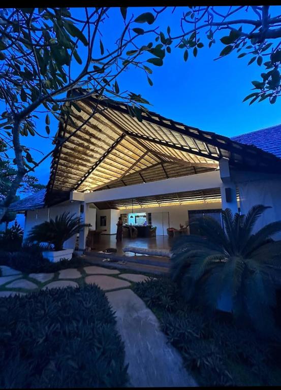 Villa Kalachuchi V.k