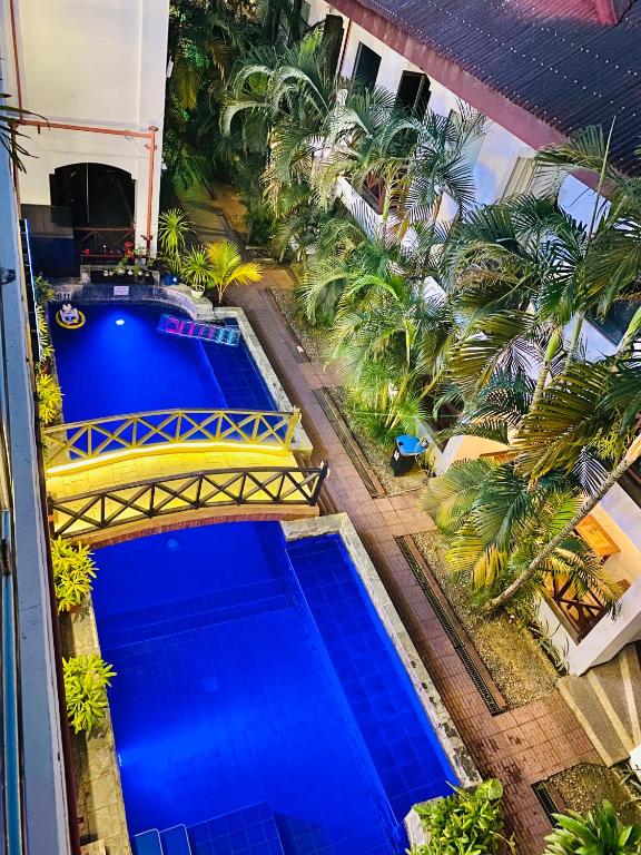 dal travel Nirvana Beach Resort