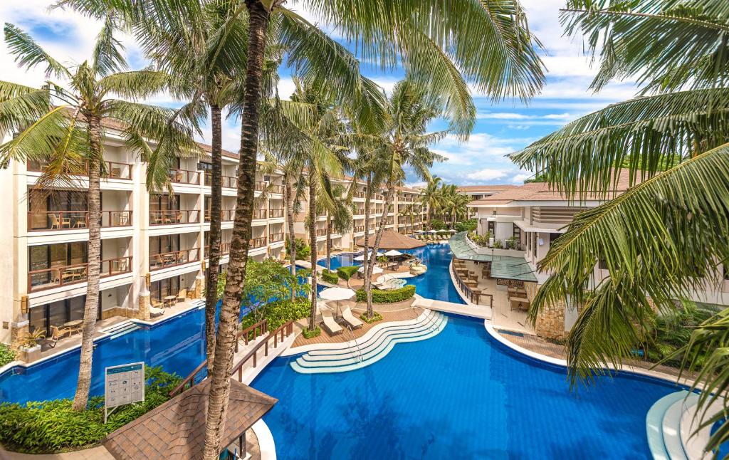 dal travel Henann Lagoon Resort