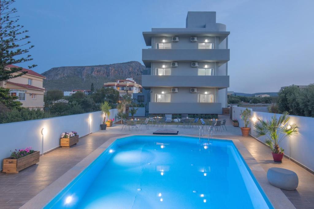 Golden Sunlight Hotel by Estia