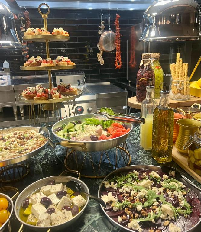 Anise, Aluma Hotels & Resorts
