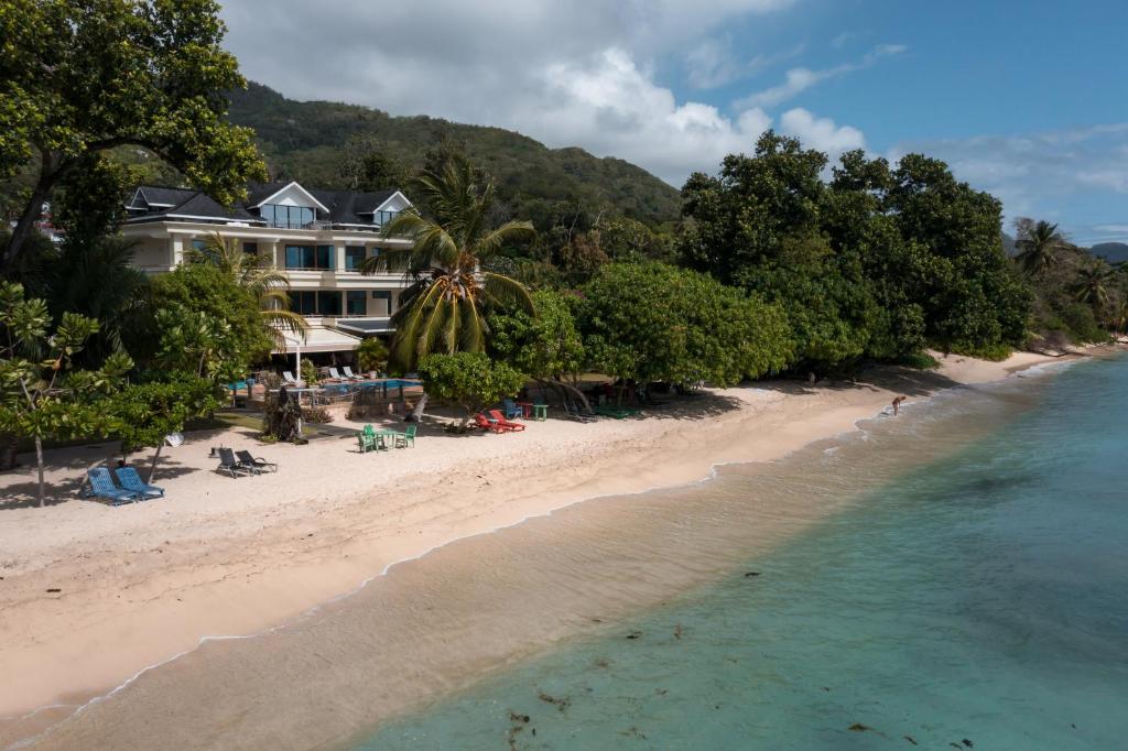 dal travel Crown Beach Hotel Seychelles