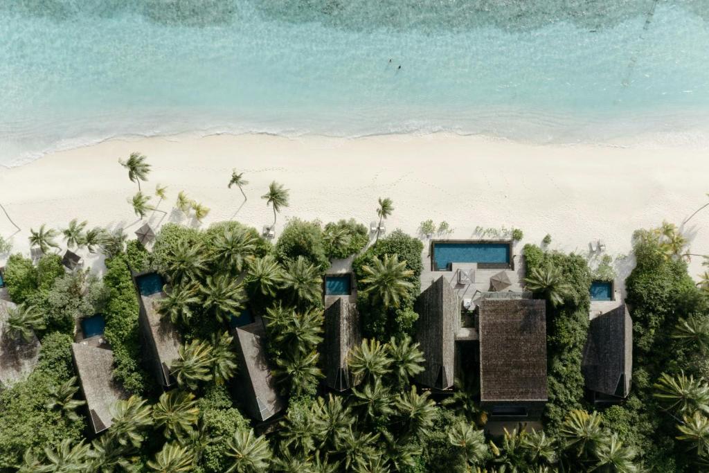 The St. Regis Maldives Vommuli Resort