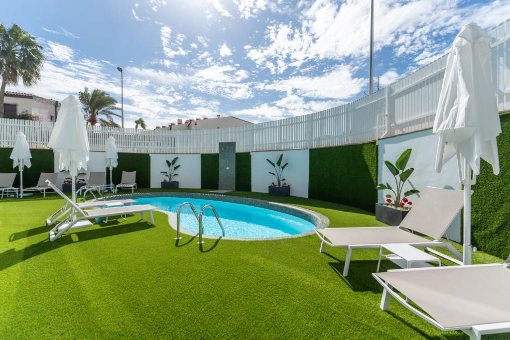 Alsol Los Caribes 2 - Adults Only